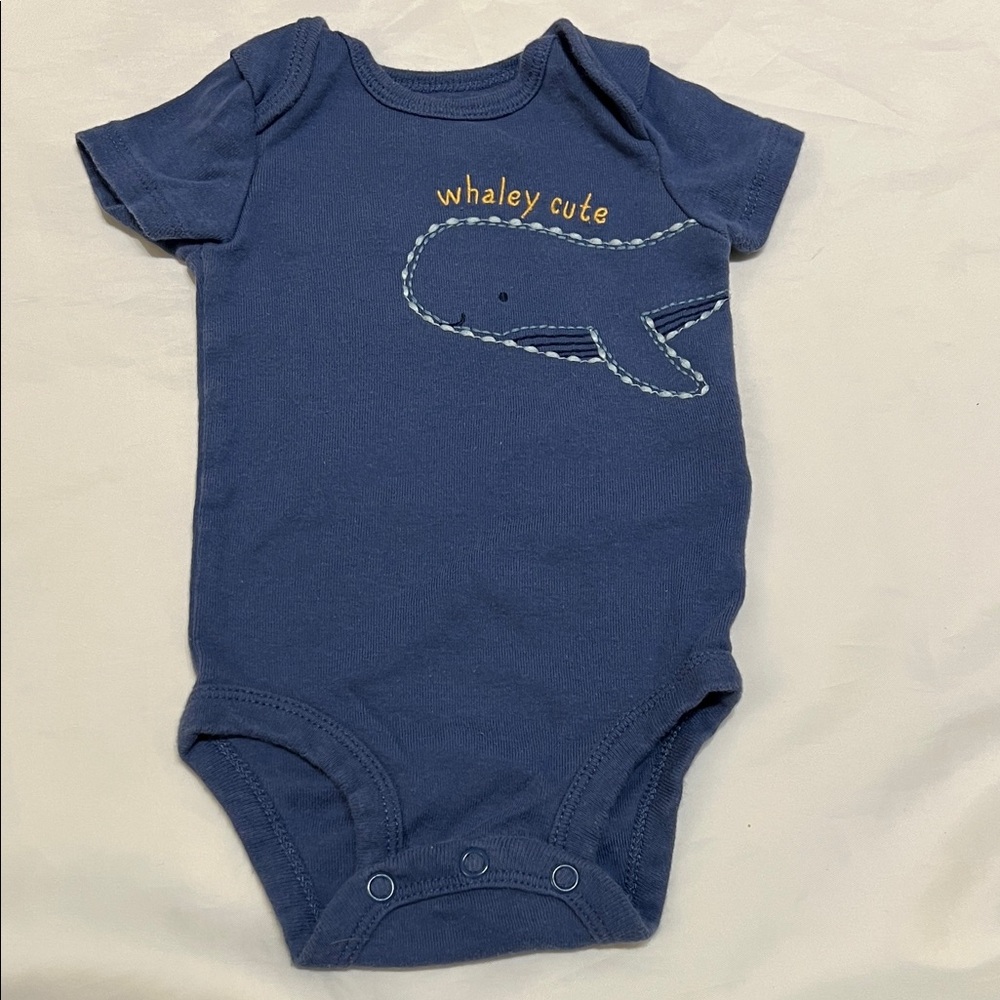 “Bundle 10/$13” Carter's 0-3M Navy Whale Bodysuit short sleeve